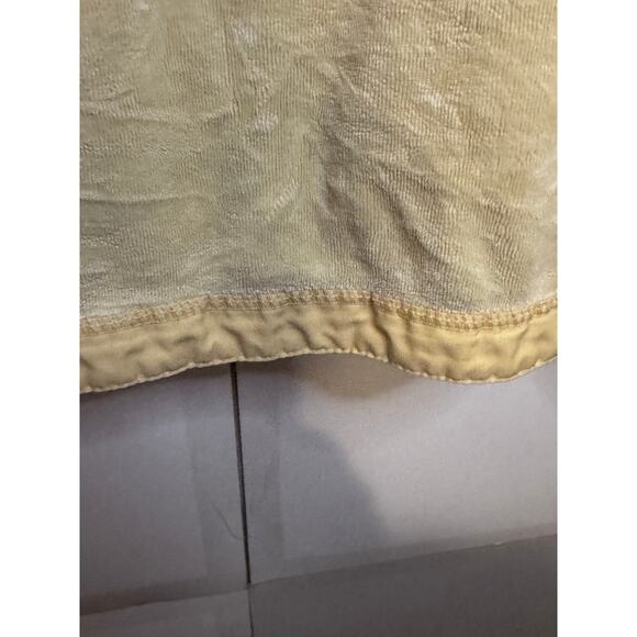 Women's Spa by Chico's Yellow Terry Jacket Size 2 (L) - Picture 3 of 6